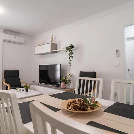 2 Bedroom In *